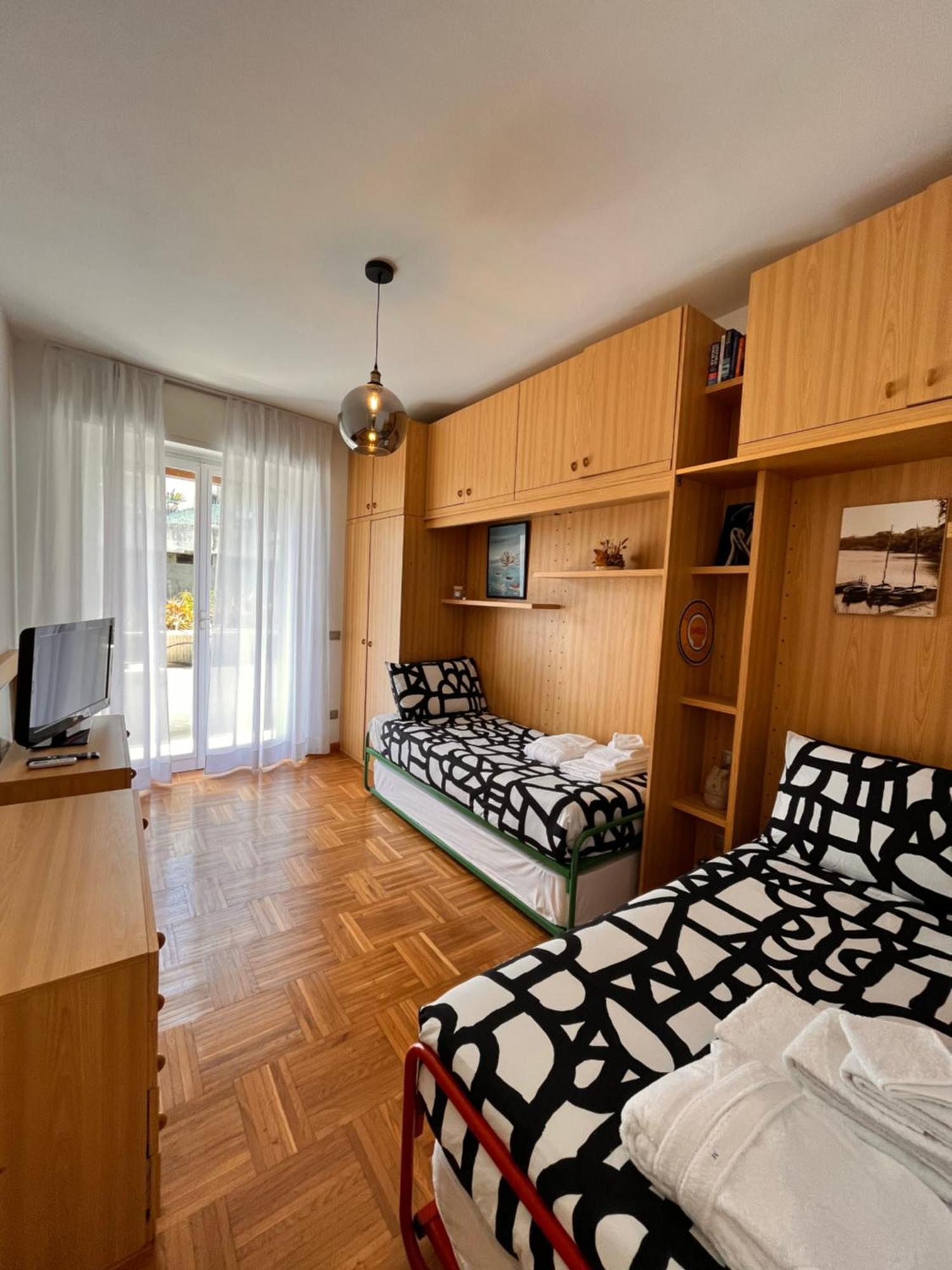 Vanecia'S Luxury Homestay Санремо Экстерьер фото